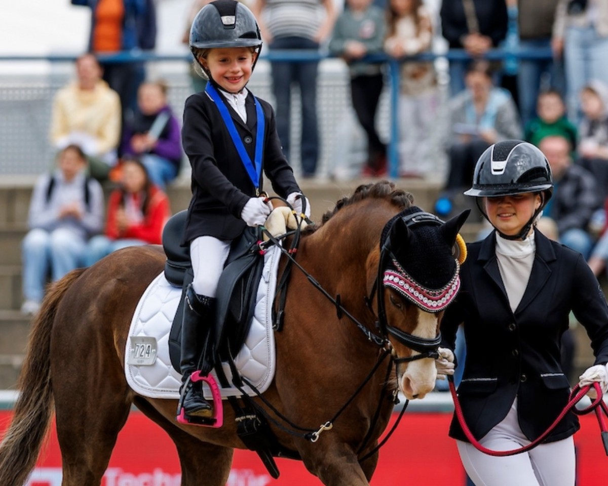 dressage horse Three-B Calipso (Welsh-Pony (Section B), 2015, from Trefriw Duke)