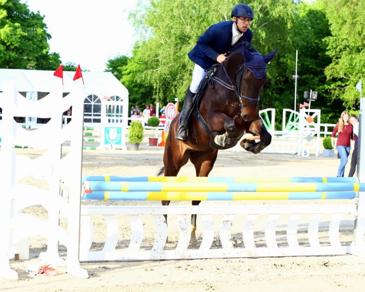 jumper La Petite 63 (Rhinelander, 2009, from Lorgos GL)