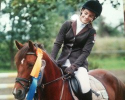 Springpferd Shari Queen (Deutsches Reitpony, 2005, von Charivari)