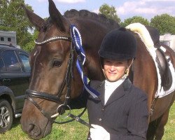 dressage horse Engbert's Rizzitelli (Westphalian, 2010, from Real Diamond)