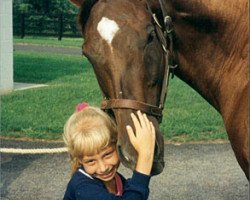 broodmare Estrapade xx (Thoroughbred, 1980, from Vaguely Noble xx)