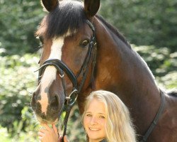 dressage horse Dusk till rising (Westphalian, 2000, from Dimension)