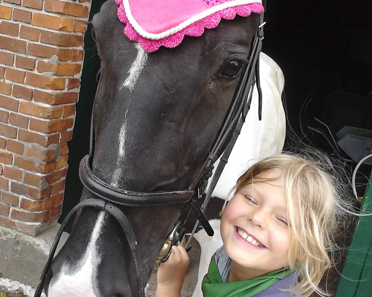 broodmare Esmeralda 45 (Polish Warmblood, 1995, from Epizod)