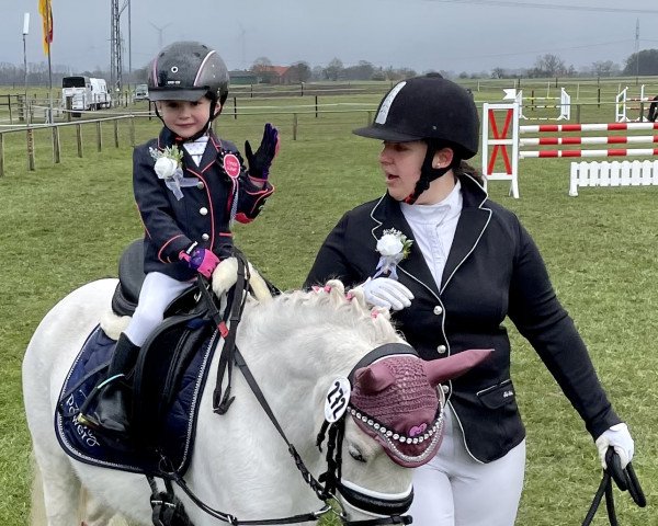 dressage horse Lieselotte 26 (unknown, 2012)