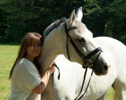 Springpferd Alida (Deutsches Reitpony, 2002, von Carlson)