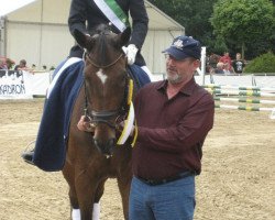 dressage horse Riccione 4 (Rhinelander, 1999, from Rocket Star)