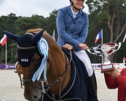 Springpferd Bise des Bardellieres (Selle Français, 2011, von Lamm de Fétan)