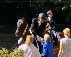 dressage horse Smoking Black (Westphalian, 2014, from San Amour I)